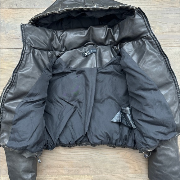 Zara Brown Quilted Distressed Faux Leather Jacket, NWT
Size: XS - Picture 2 of 3